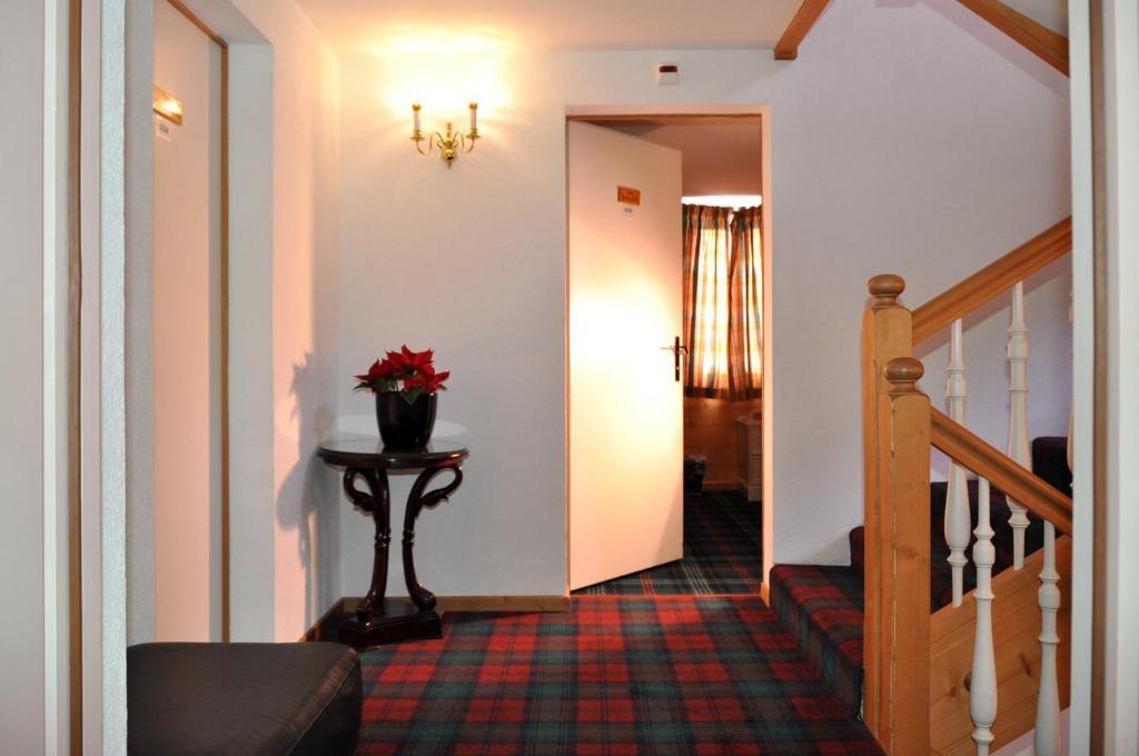 Champéry Hotel De La Paix מראה חיצוני תמונה